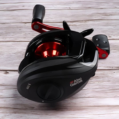 Carretilha Abu Garcia Black Max 3 Drag 8,1 kg 5 Rolamentos de Aço